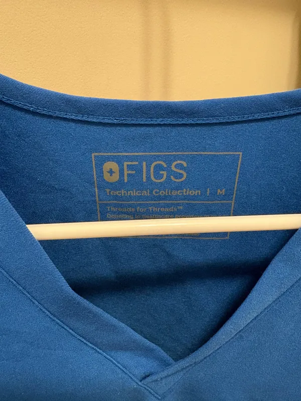 FIGS Catarina Scrub Top - Image 2