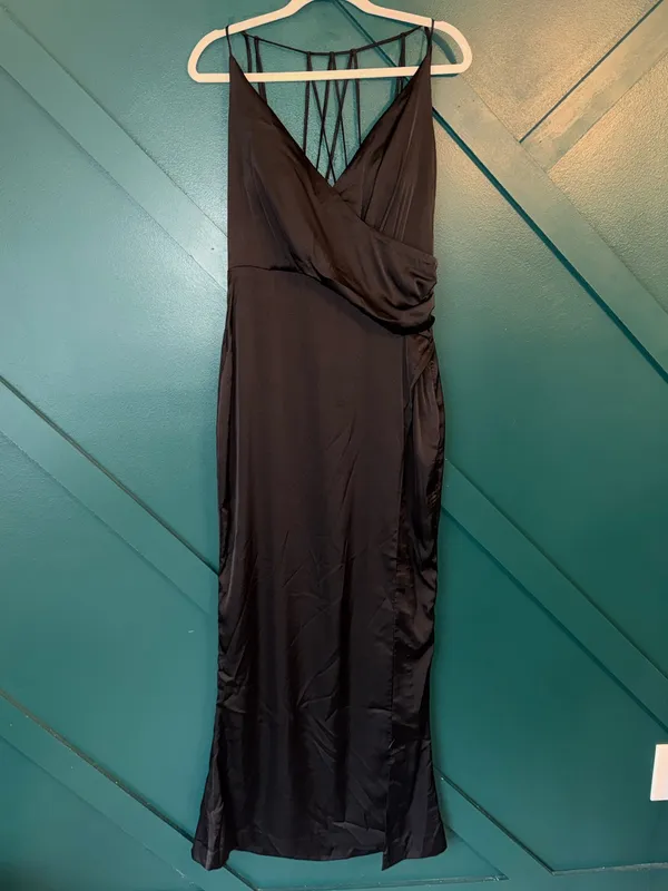 Aliava Marlyn Strappy Satin Evening Gown Prom Cage Back Thigh High Side Slit - Image 3