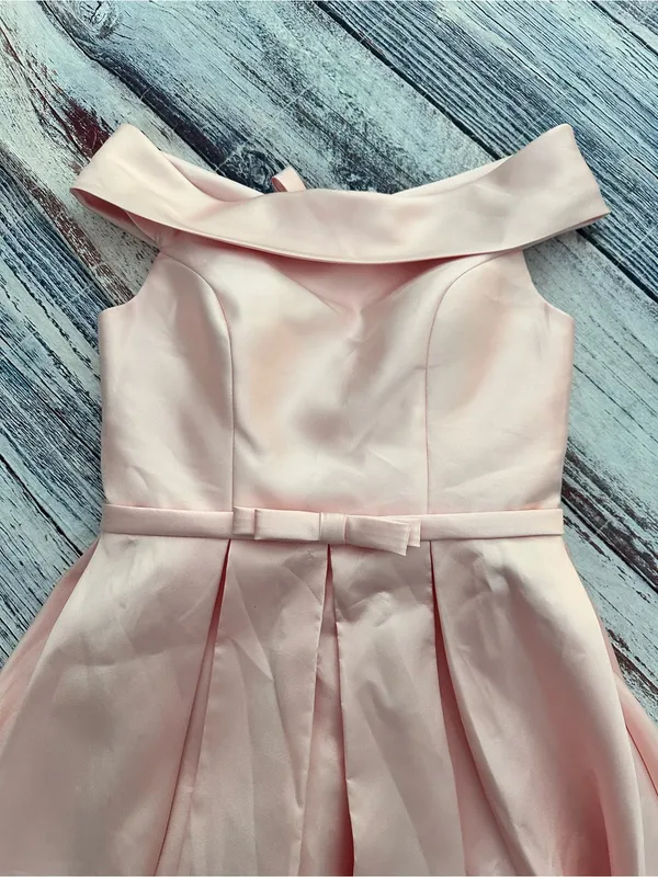 Handmade Off-Shoulder Taffeta Fit & Flare Dress in Light Pink - Image 8