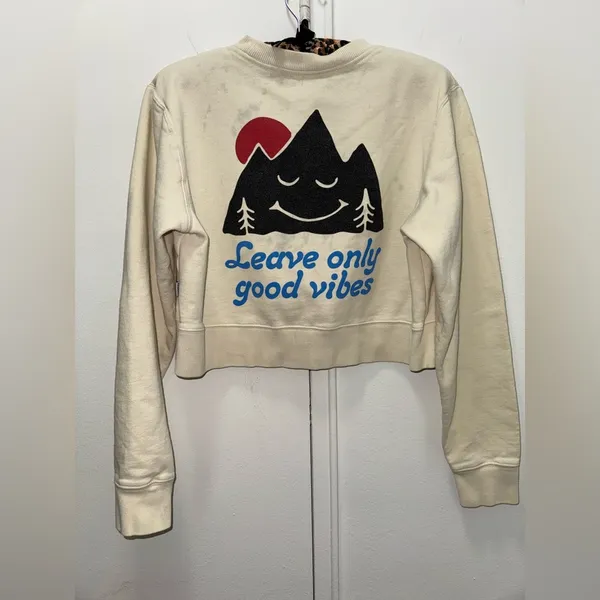 Parks Project cream pullover cropped sweater medium “Leave only Good Vibes” - Image 3