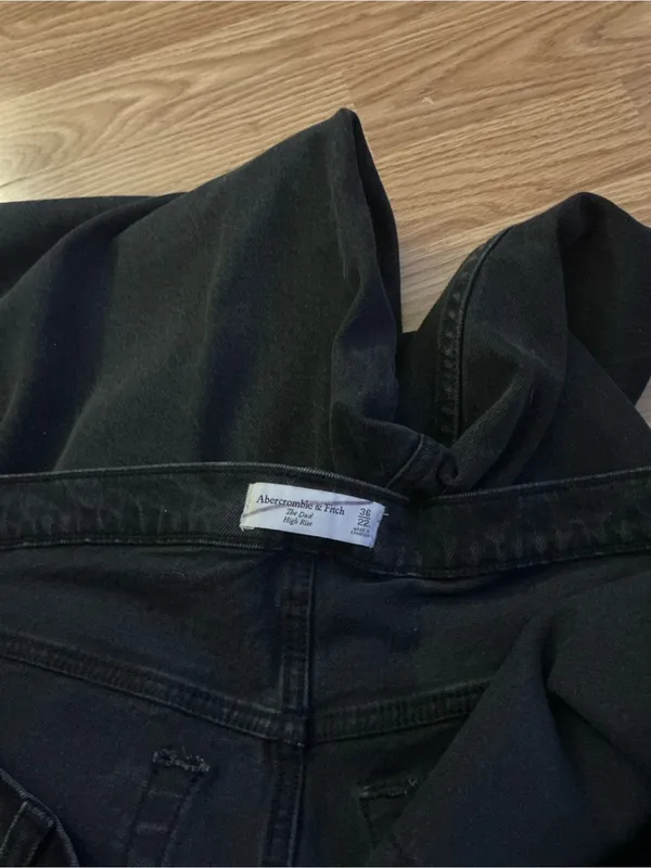 Abercrombie & Fitch The Dad High Rise Jeans Size 22 Long - Image 4