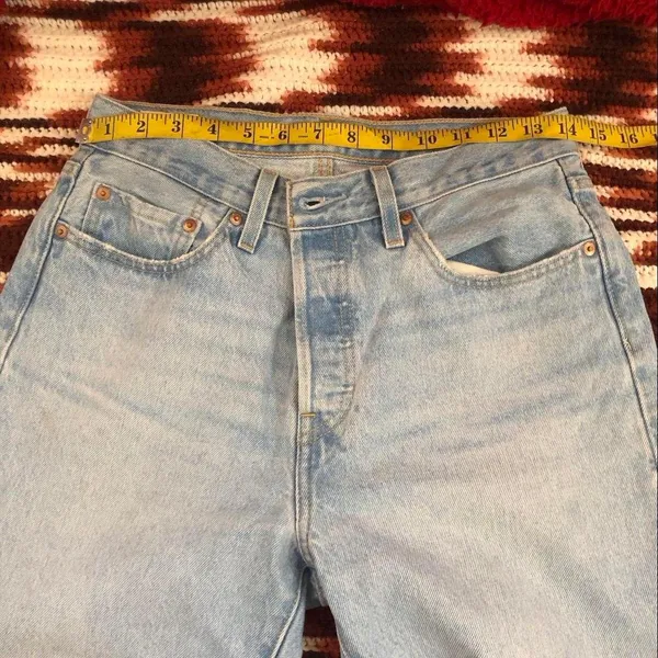 Levis 501 Denim Jeans 28x32 Light Wash Blue Straight Button Fly BIG E Frayed Hem Premium 12501-0373 Measurement in pics - Image 7