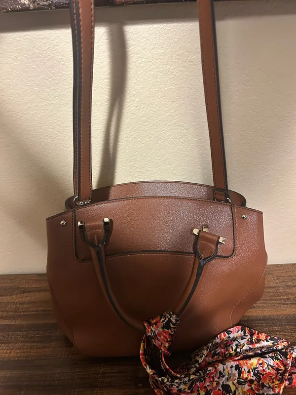London Fog Brown Satchel Caramel - Image 4
