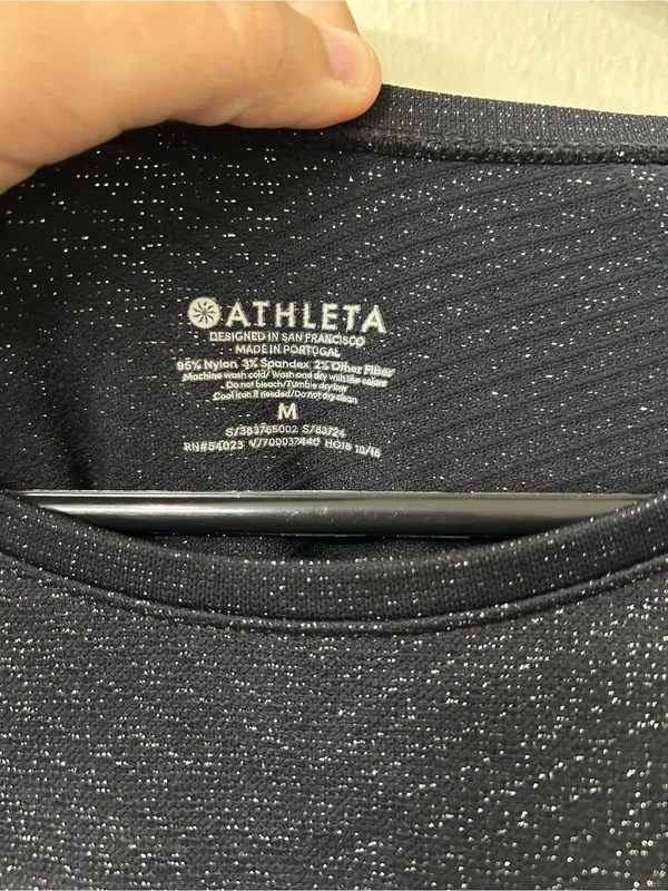 Athleta Black Silver Metallic Base Layer Glitter Flurry Sparkle Top Sz M - Image 3