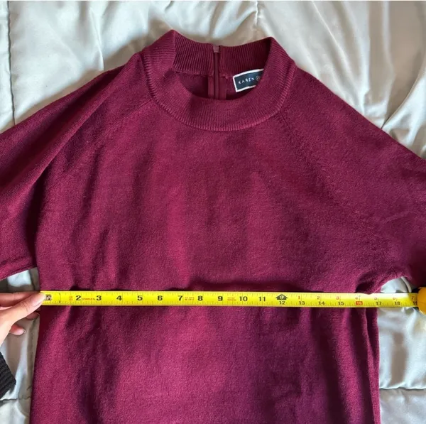 Karen Scott NWOT Dark Red Burgundy Crewneck Long Sleeve Sweater Size Medium - Image 8