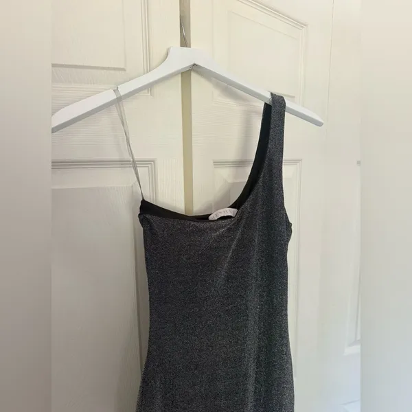 Meshki Scarlett Shimmer Dress Dark Silver Glitter One Shoulder Mini Size Small - Image 4