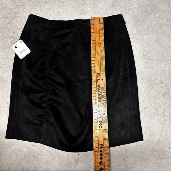 NWT Free People Ava's Vegan Mini Skirt Black Suede Ruched Side Size 4 - Image 3