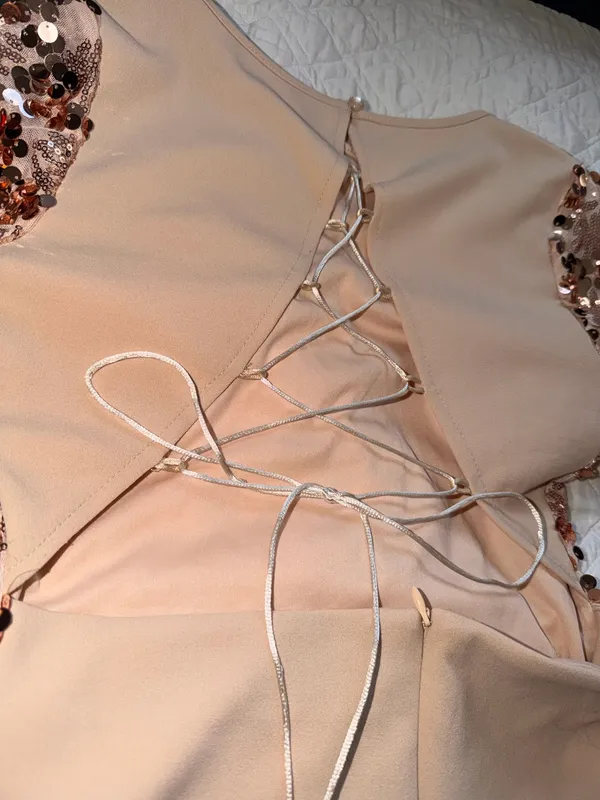 PrettylittleThing Rose Gold Sequin Mini Dress - Image 5