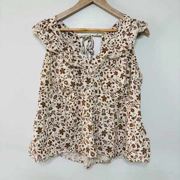 Old Navy Plus Size V Neck Flutter Sleeve Floral Print Blouse Size 2X - Image 2