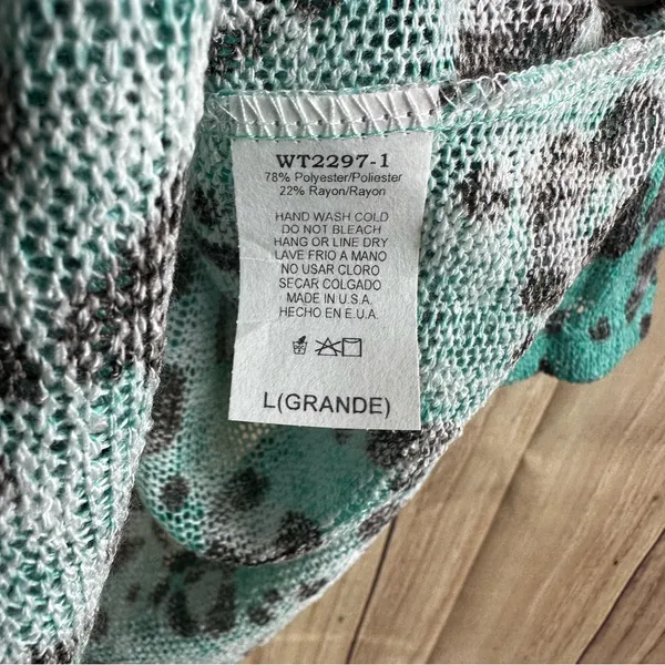 Watermelon Leopard Print Teal Button - Image 3