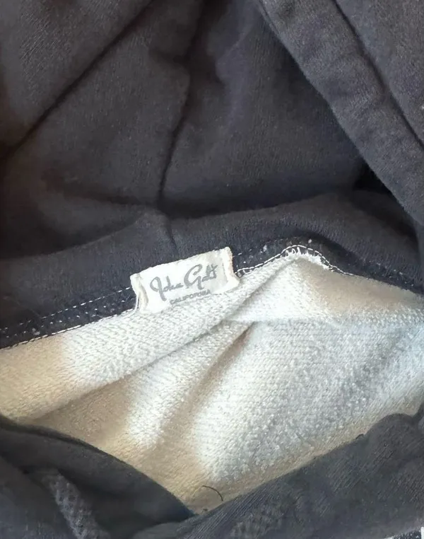 Brandy Melville Sweater - Image 2