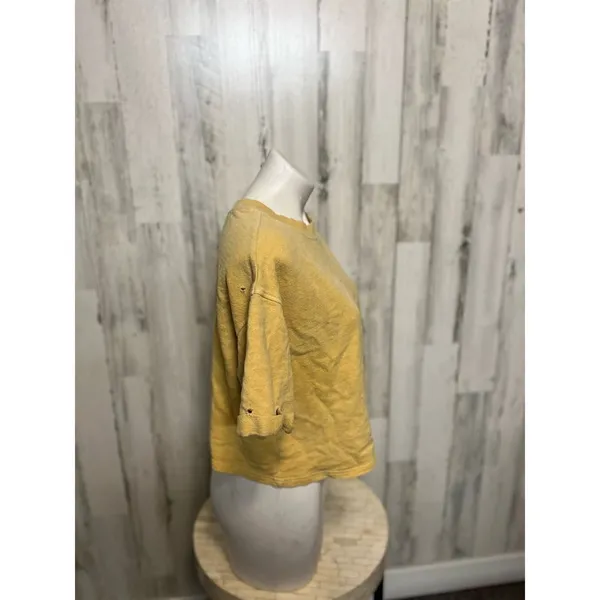 Old Navy Yellow top - Image 3