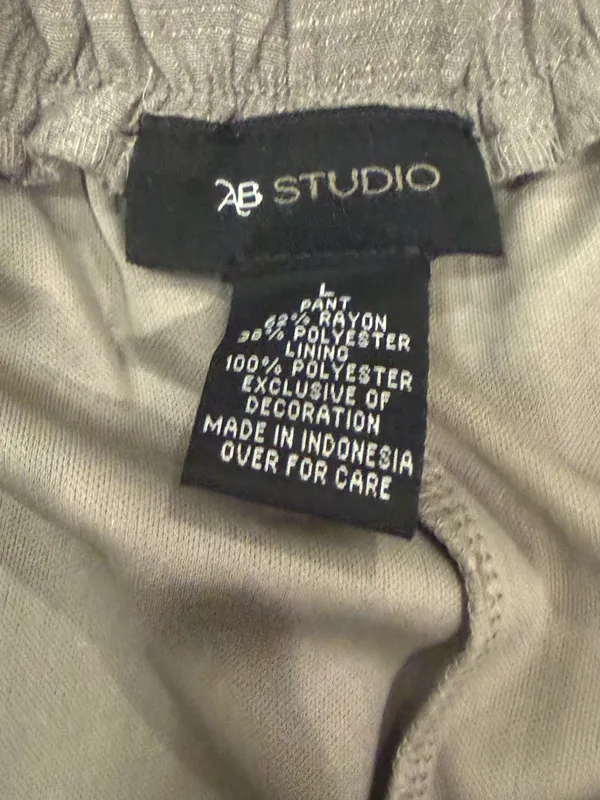 NWT AB Studio Grey Wide Leg Pants Size Large High Rise Crochet Waistband - Image 4
