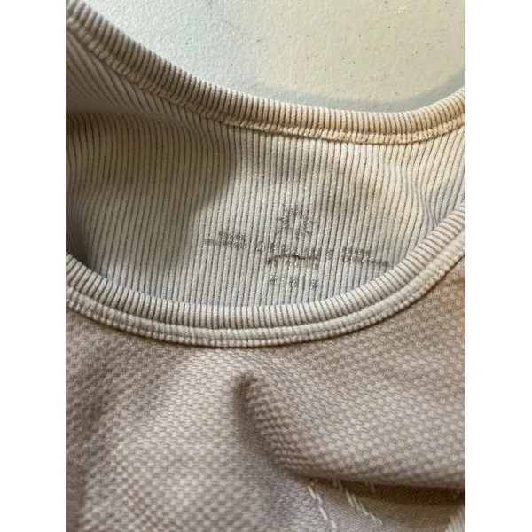 Aerie OFFLINE‎ Seamless Blush Pink Floral Sports Bra Size M - Image 4