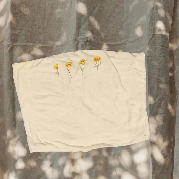 Tilly’s Vintage White Poppy Tube Top - Image 3