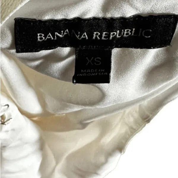 Banana Republic Camisole Top - Image 5