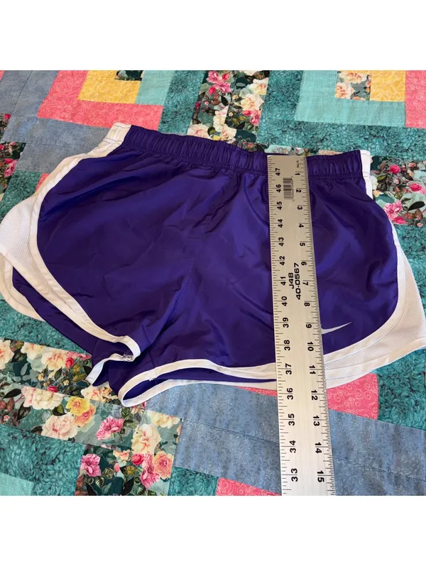 Nike Dri-FIT Women's M Athletic Running Shorts Elastic Waist - Image 7