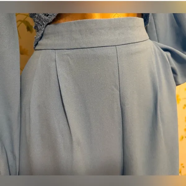 Nwt two piece wide leg pants and long sleeve matching top size M - Image 6