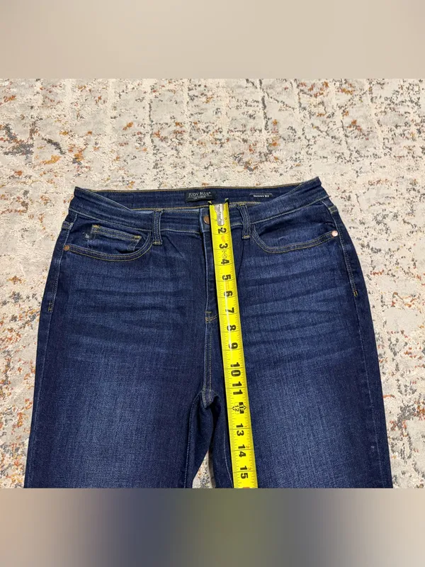 Judy Blue high rise dark wash skinny jeans size 11/30 - Image 6