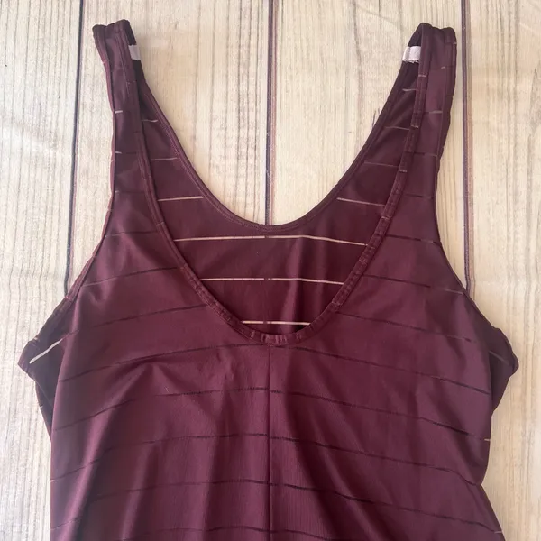 Athleta Max Out Chi Burgundy Sheer Stripe Side Tie Tank Top - Image 8