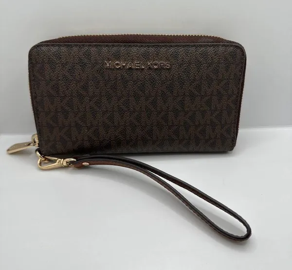MICHAEL KORS Brown Signature Jet Set Wallet - Image 12