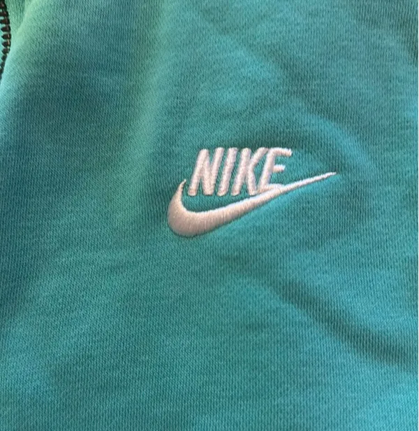 Nike Crop Quarter-Zip - Image 4
