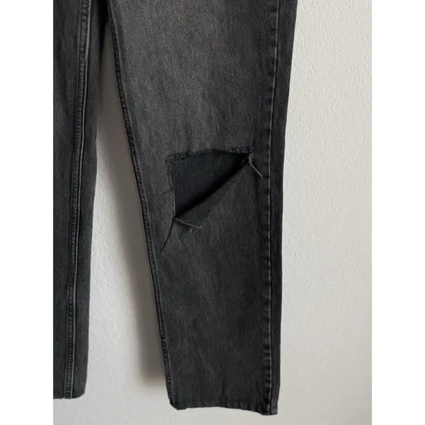 Good American Good‎ 90s Chic Relaxed Jeans Washed Black Single Knee Slash 2/26 - Image 7