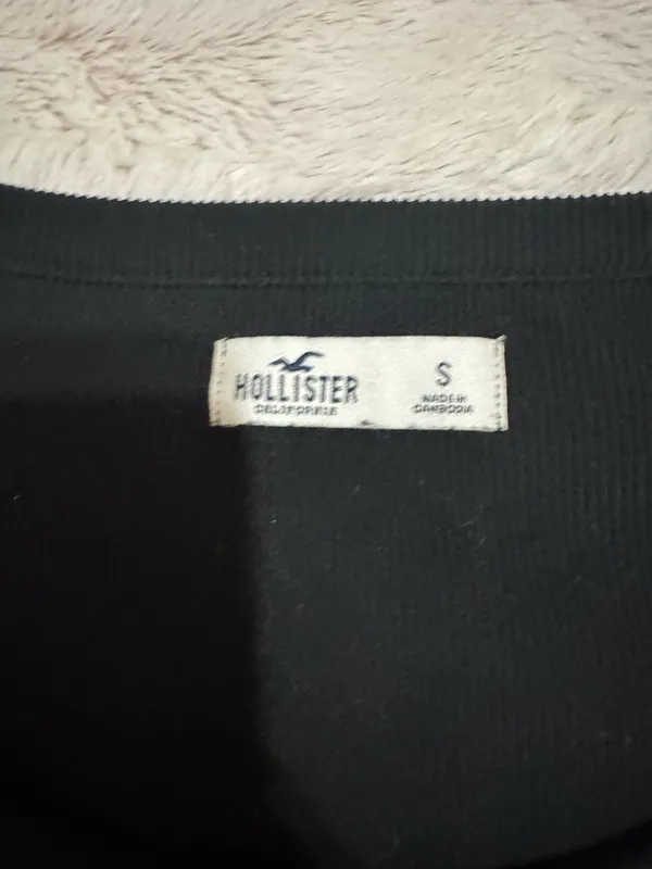 Hollister Black Scoop Neck Long Sleeve Shirt - Image 2