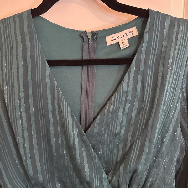 Allison + Kelly Emerald Green Faux Wrap Mini Dress Size‎ Medium - Image 2
