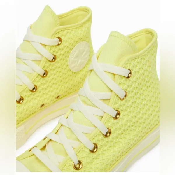 Converse nwt size 7.5 Chuck Taylor All Star Lift Platform Knit High Lemon Slushy - Image 5