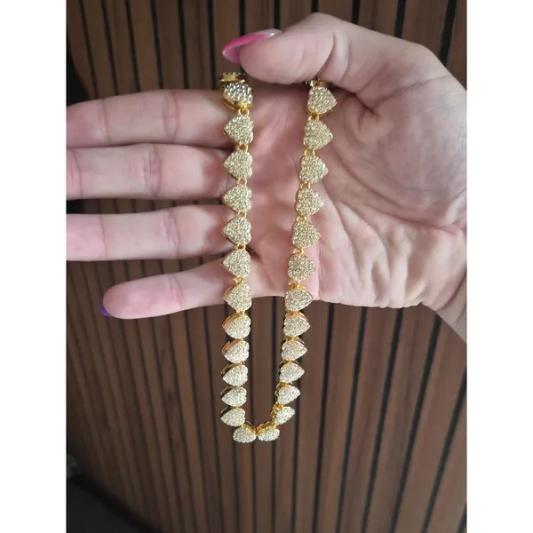 Unbranded Women's Gold and White Jewellery - Image 7