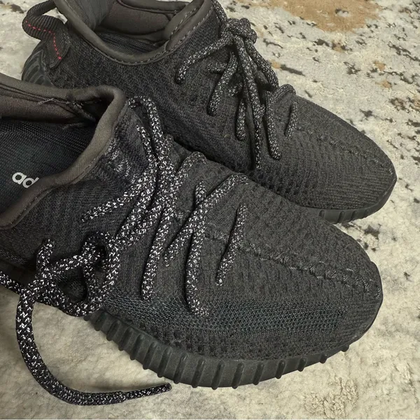 Adidas Yeezy Boost 350 V2 Black - Image 5