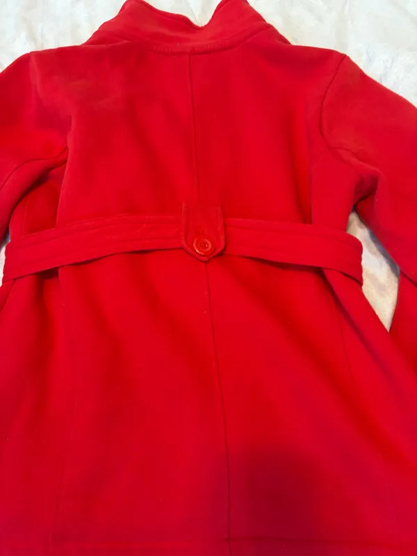 Shanna red coat Size L - Image 3