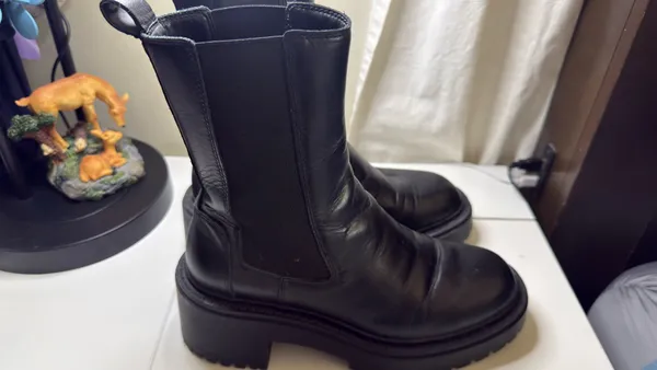 ZARA Leather Boots Ankle Chelsea - Image 2