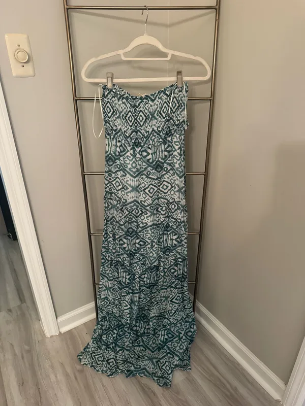 ee:some Green Strapless Maxi Dress - Image 4