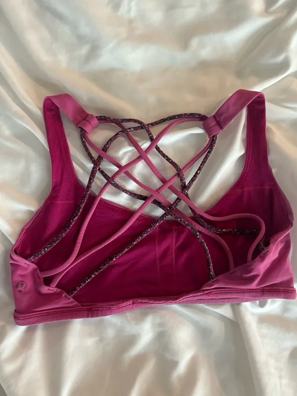 Lululemon Sports Bra - Image 4