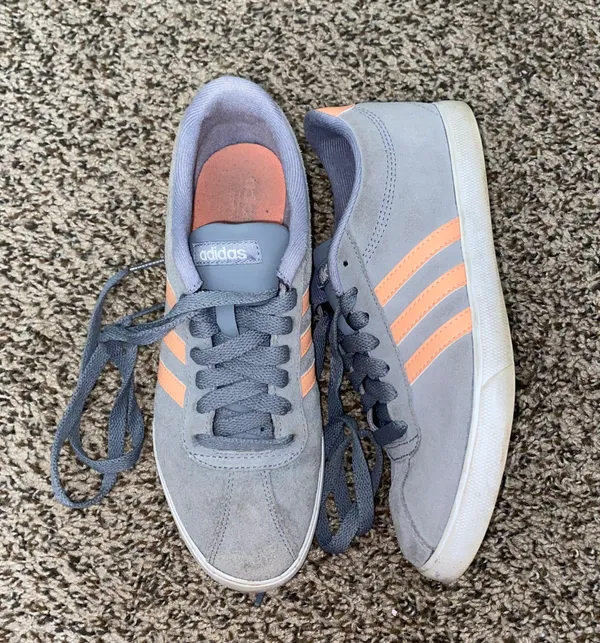 Adidas Women Sneakers - Image 5