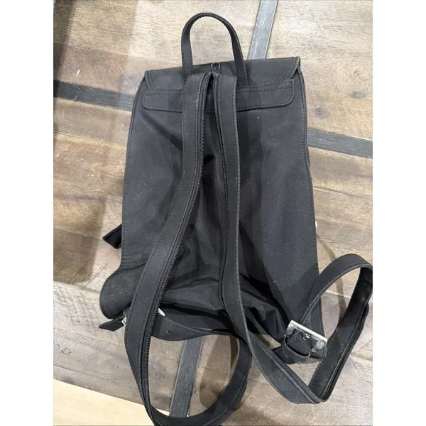 Cherokee Nylon Convertible Backpack‎ or Sling Bag With Zipper Strap small - Image 2