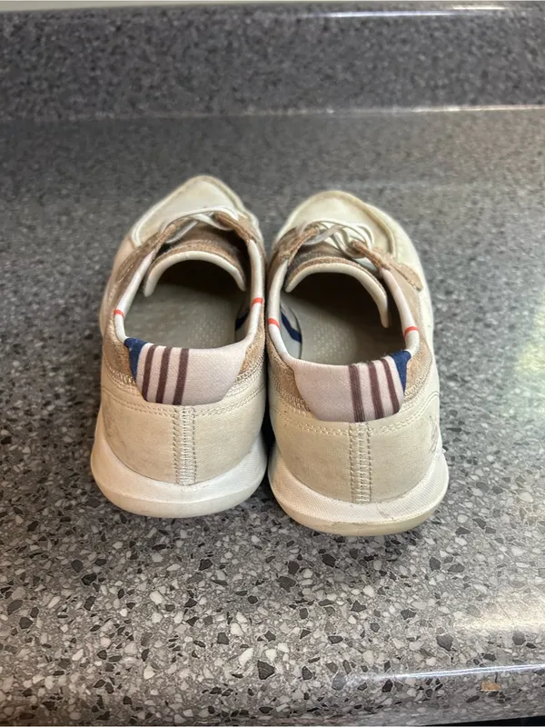 Skechers Cream and Tan Women's Sneakers - Image 5