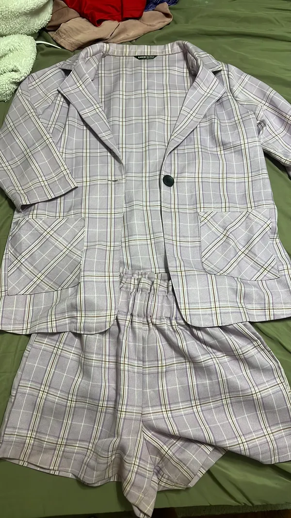 Suit - Image 5