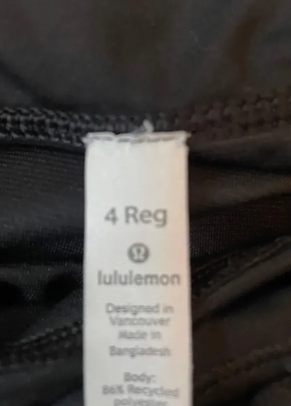 Lululemon Speed Up Shorts 2.5" Low-Rise - Image 3