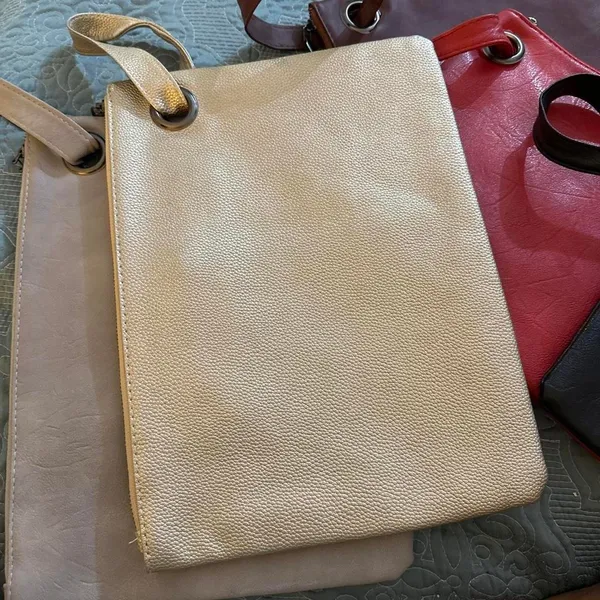 Unbranded Women's Brown and Tan Bag - Image 8