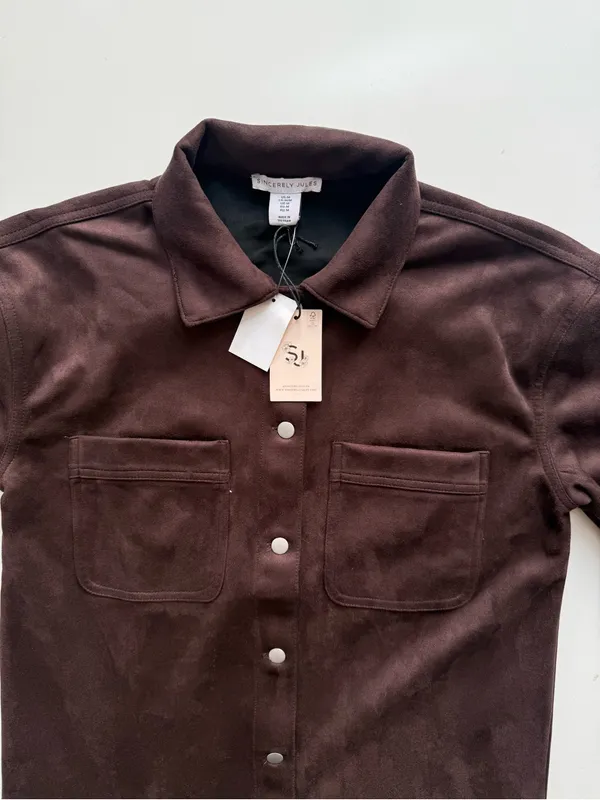 NWT Sincerely Jules Brown Faux Suede Overshirt Size M - Image 4