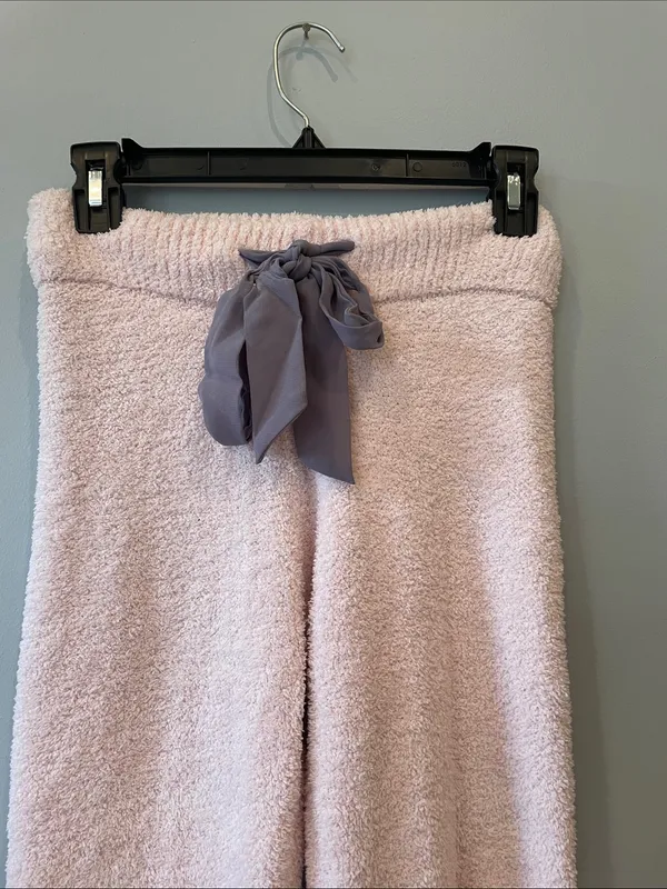Warm comfy pink lounge pants with grey bow tie - Image 2
