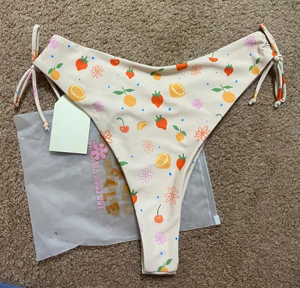 Aurelle Bathing Suit Bottoms Size M - Image 2