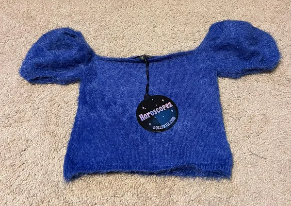 Dolls Kill Blue fuzzy sweater puff short sleeve top never worn - Image 3