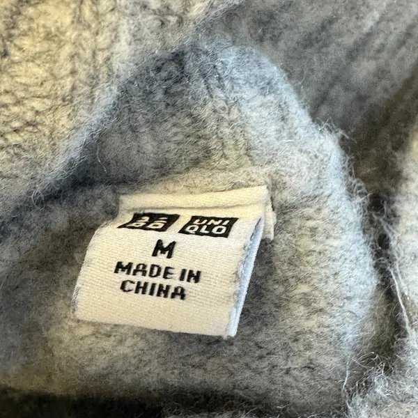 Uniqlo Souffle Yarn Mock Neck Sweater Gray Relaxed Fit 420307 Women's Medium - Image 6
