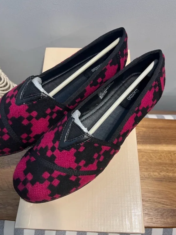 Theme Blue Cobalt and Fushia Bundle With Black Loafers Flats Size 9.5 Bundle - Image 9
