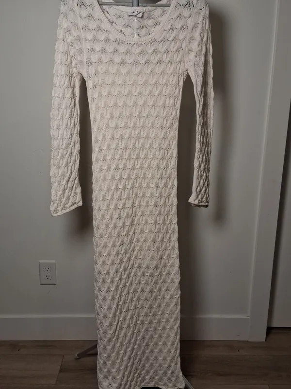 Olive & Oak Cream Cable-Knit Maxi Dress - Image 2