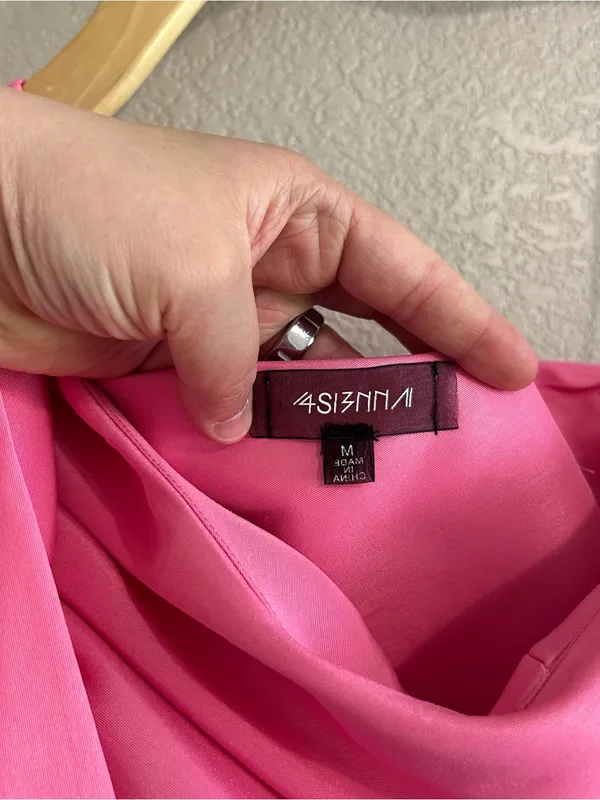4SI3NNA Hot Pink One Shoulder Top - Image 5